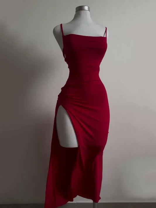 Red Desire Dress – The Dress That Turns Any Woman Into the Most Unforgettable One